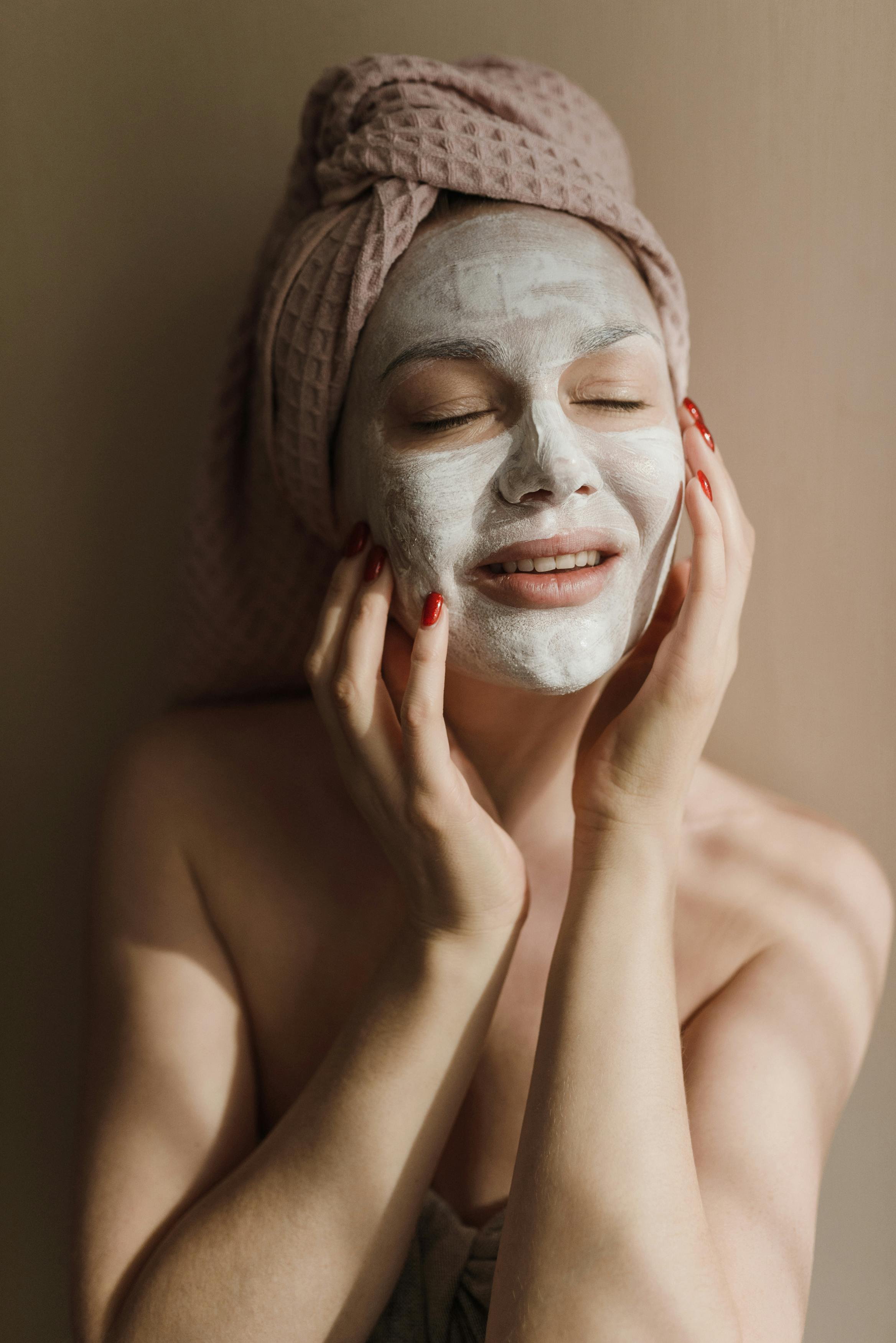 最近更新封面：沉默的街角高清字幕